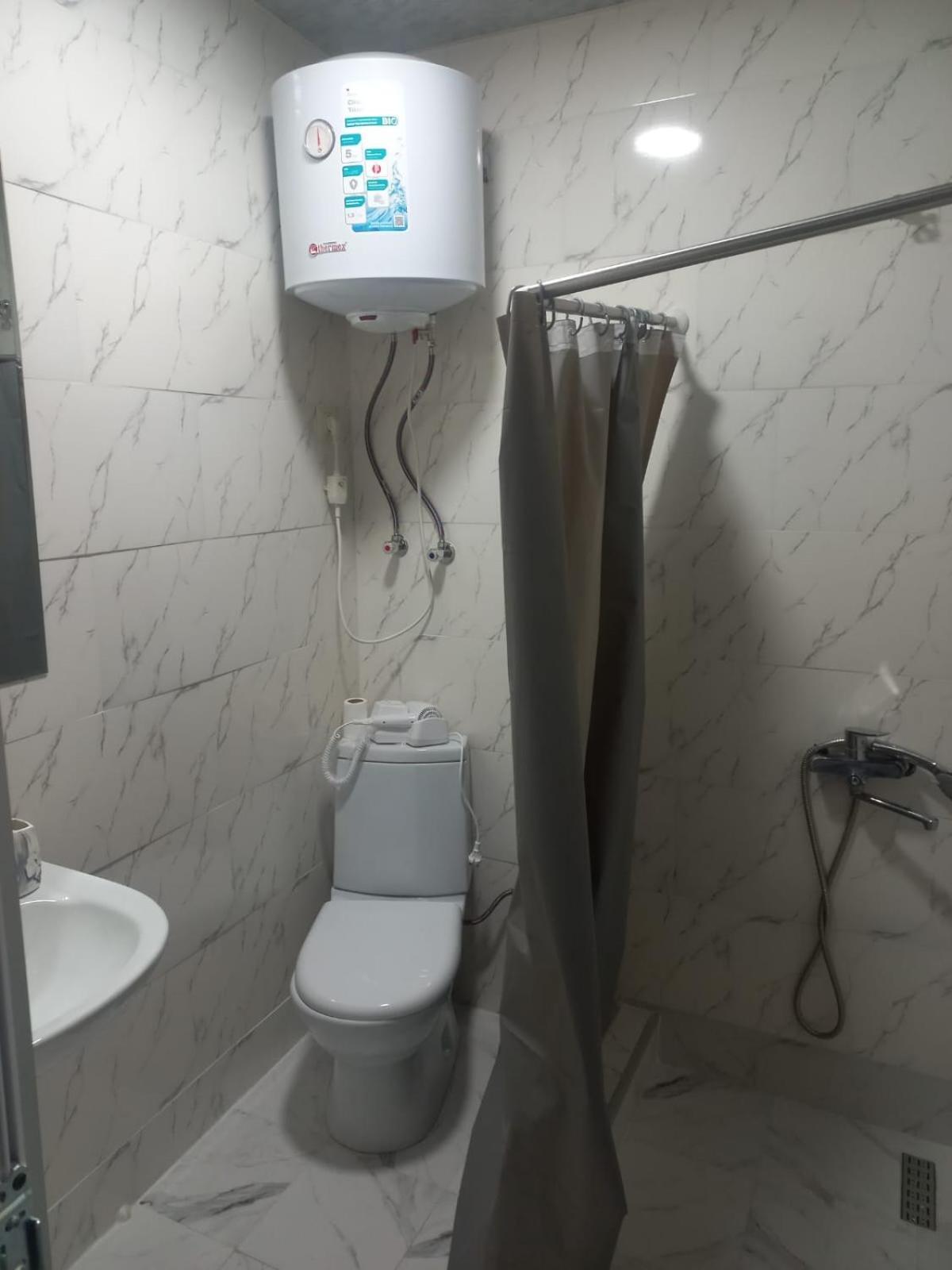 Ira & Vaso'S Guest House Borjomipark 外观 照片